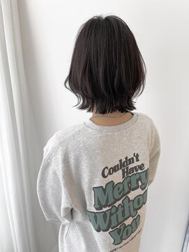 ネオリーブ チロル 横浜西口店(Neolive CiroL.) 外はねボブ　ボブルフ　アッシュベージュ くびれヘア