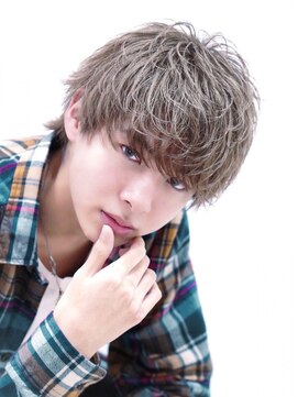 アルファ 新宿(alpha) サーフカール/ 刈り上げセンターパート/ブルーブラック[新宿駅]