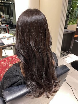 フォルテ ギンザ(FORTE GINZA) 透明感抜群オリーブカラー