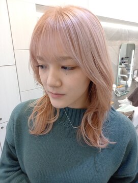 アナ ラーナ(Anna Lanna) ピンクベージュ×オレンジベージュ×顔周りレイヤー韓国巻き