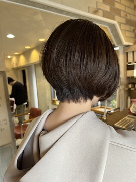 ヘアメイク リヴ(Hair Make Liv) ナチュラルショートボブ