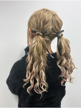 アールエーサロンモノクロ 秋葉原(RA SALON モノクロ) ツインテール