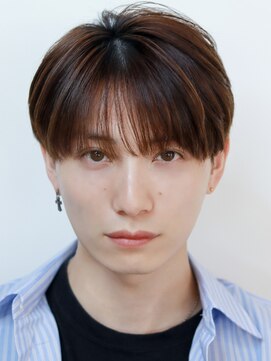 オーシャントーキョー サニー 原宿(OCEAN TOKYO Sunny) フェザーパーマセンターパートニュアンスパーマ韓国マッシュ黒髪