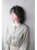 〈ちょっぴりインパクト〉インナーカラー × レイヤーパーマ