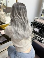 オズ 郡山駅前店(OZ)&nbsp;ケアブリーチベージュで柔らか質感ダブルカラーパープルで透明感