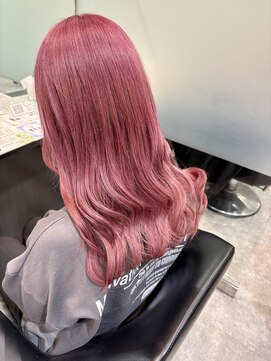 アヴァンス アリオ鳳店(AVANCE) ピンクラテカラー