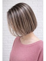 アンディー(&dy)&nbsp;ミディアムボブ/ハイライト/髪質改善トリートメント