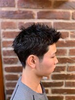 ミリオンバックス 御徒町店(Million Backs) 御徒町/刈り上げセンターパート/波巻きツイストスパイラル