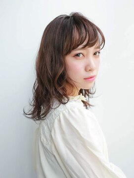 ルティア(Lutia) コテ巻き風デジタルパーマ 斜めバング クラシカルヘア★★