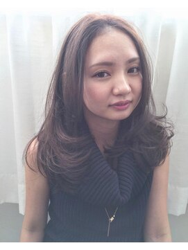 ステア メゾン(stir maison) 透き通るブルージュカラー☆MAKOTO