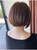 大人前下がりボブ