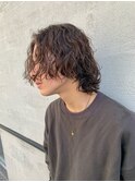 波巻きスパイラルパーマツイストスパイラルパーマセンターパート
