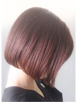 アテナナンバーナイン(ATENA No°9)&nbsp;カットラインがキレイな、ぱつっとミニボブ★