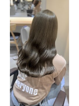 サロンドミルク 新百合ヶ丘店(salon de MiLK) ミルクティーベージュグレージュハイトーンダブルカラーインナー