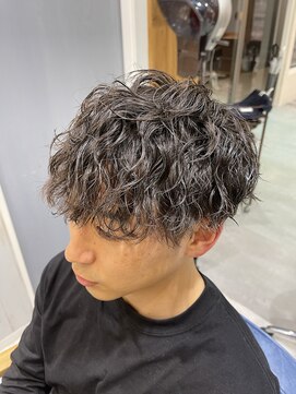 ルシール バイ アリア(Lucir by aria) ツイストスパイラルパーマ