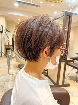 アッシュ 久が原店(Ash) 【脱白髪染めも可能】ハイライトショート