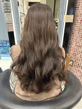 アピッシュ ギンザ(apish ginza) コテ巻き風パーマ/韓国風パーマ/韓国ヘア/ロングパーマ