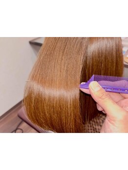 カウンセリングでまずはしっかりとお悩みを共有して、なりたい髪を目指しましょう☆