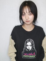 バース(BIRTH)&nbsp;天神【BIRTH】暗髪シースルーバング外ハネボブ　2