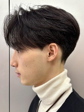 カルム(kalm) メンズセンターパートウルフセンターパートニュアンスパーマ襟足