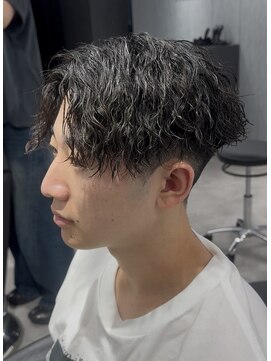 ステラ(STELLA) メンズパーマ/メンズカット/眉毛サロン/グランジパーマ