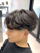 ブラック(BLACK) フェザーショート