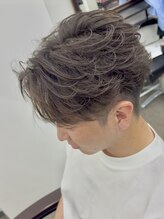 ディア 大宮店(DIA)&nbsp;フェザーパーマ大宮ニュアンスパーマナチュラルツーブロック眉毛