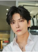 ナチュラルニュアンスパーマのセンターパート