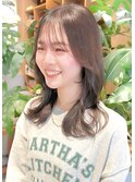 韓国っぽ小顔レイヤー2wayバング　ニュアンスカラー