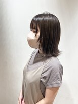 リア(Li'a by neolive) 顔周りウルフ 