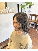 メンズヘアスタイル　ロング　パーマ