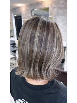 ブレス 小阪店(brace) ☆コントラストハイライト☆