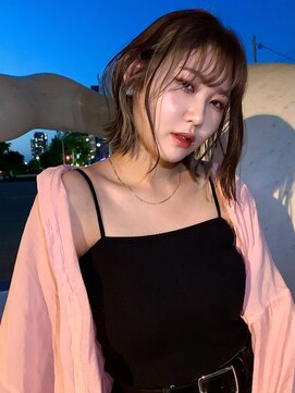 メイカ(MEIKA) 【 ボブ × インナーカラー × グレージュ 】浅野美紀