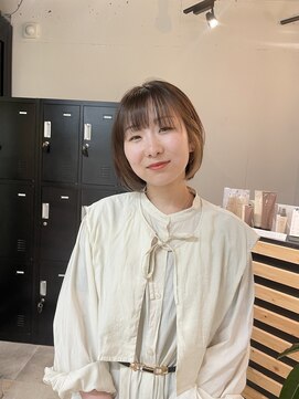 アイリー 名古屋(A/LEE) イヤリングカラー／ボブヘア