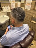 スキンフェード七三濡れパン短髪ベリーショートワイルドメンズ