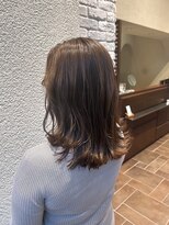 エルサフィロ ヨドヤバシ(el zafiro yodoyabashi)&nbsp;くびレイヤー前髪エモージュ小顔レイヤーカット20代30代40代50代