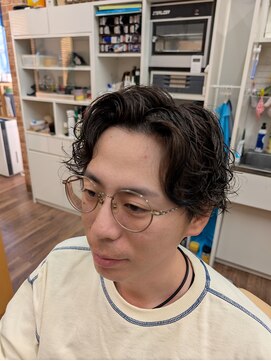 トリイ(TORII) 2ブロックショート・落ち着きのあるハイライト