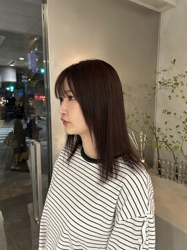 ニカイ(2F) レッド/レッドブラウン/顔型別スタイル特集