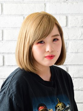 ヘアー アンド スパ ブレイス(Brace) 王道のボブをハイトーンカラーで大胆に変身