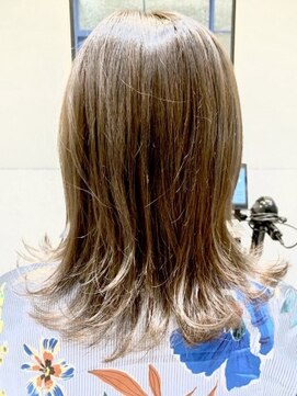 クアトログランシュ 水戸店(QUATRO×GranCieux) ライトベージュ×外ハネ