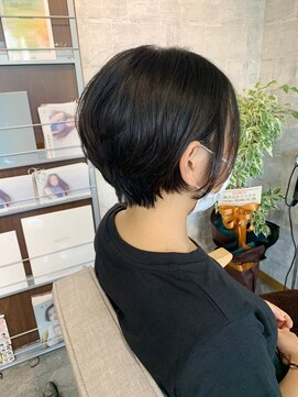 リル(lil) くびれショート【イルミナカラー/宇都宮美容室/鹿沼美容室】