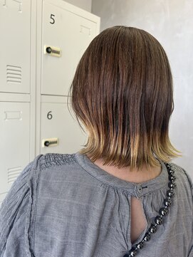 エイトオロク 那覇小禄店(EIGHT oroku) 裾カラーイエローカラー