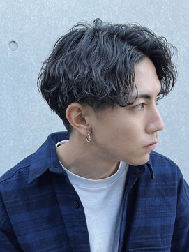 フィフスパーク(fifth PARK) センターパートツイストスパイラル2way波巻きスパイラルパーマ