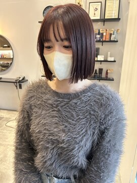 エスデザイン(es design) ぱつボブ×ボルドーカラー