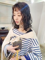 スーハ 恵比寿(SUUHA)&nbsp;ボリュームのある大人のおしゃれくせ毛風スパイラルパーマ