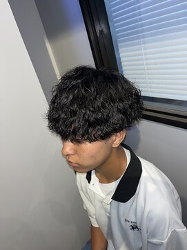 スウェルホワイト(SWELL WHITE) 波巻きパーマ