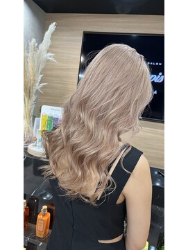 ラピス 大阪心斎橋店(Lapis) ピンクベージュ／ハイトーンカラー／ケアブリーチ／髪質改善