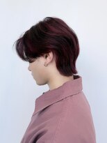 ラニ(Lani)&nbsp;韓国風センターパート×赤髪ローライト