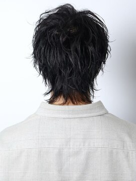 リタバイクロト(LITA by KUROT) 那覇/刈り上げセンターパート/波巻きツイストスパイラル