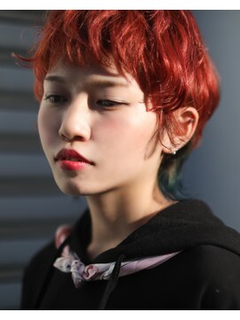 ニコヘアー(niko hair) ピンク×ブルー×ウルフ▼LINEID@vey3047y